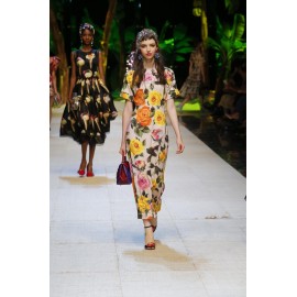 Плътна коприна Dolce & Gabbana рози розов фон
